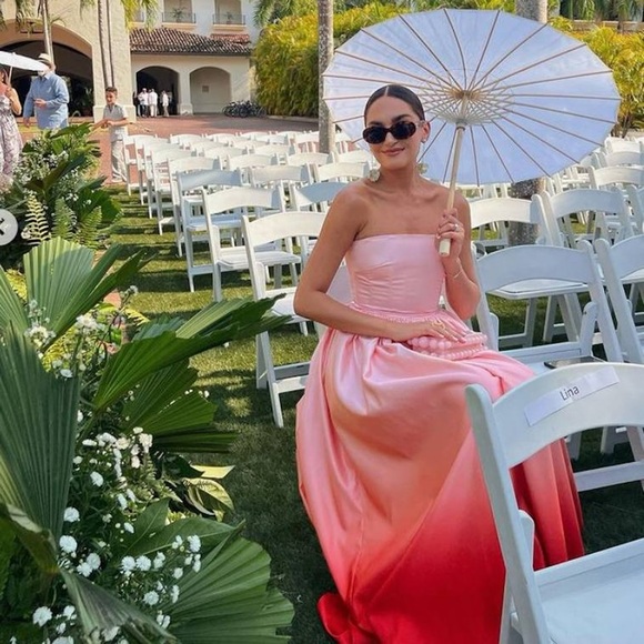 SAU LEE Teigen Gown In Blush Red Ombre, brand new, never worn, no flaws. - Picture 9 of 15